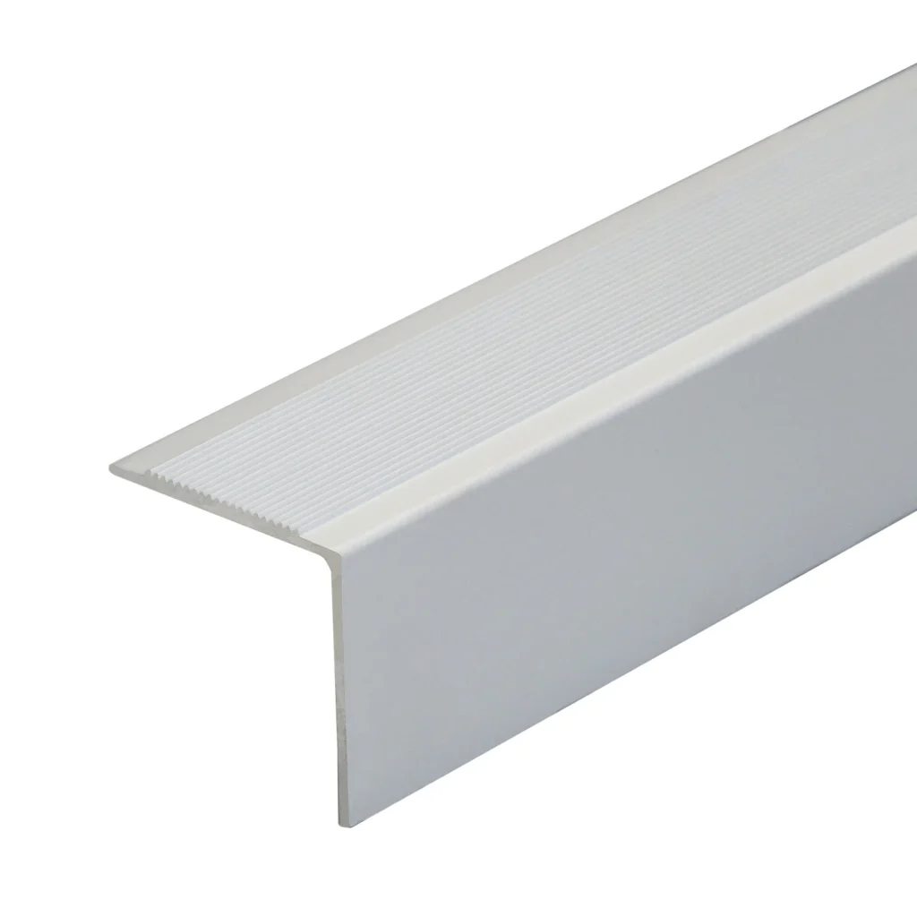 LST 3030 L=2.70m al. profil SM