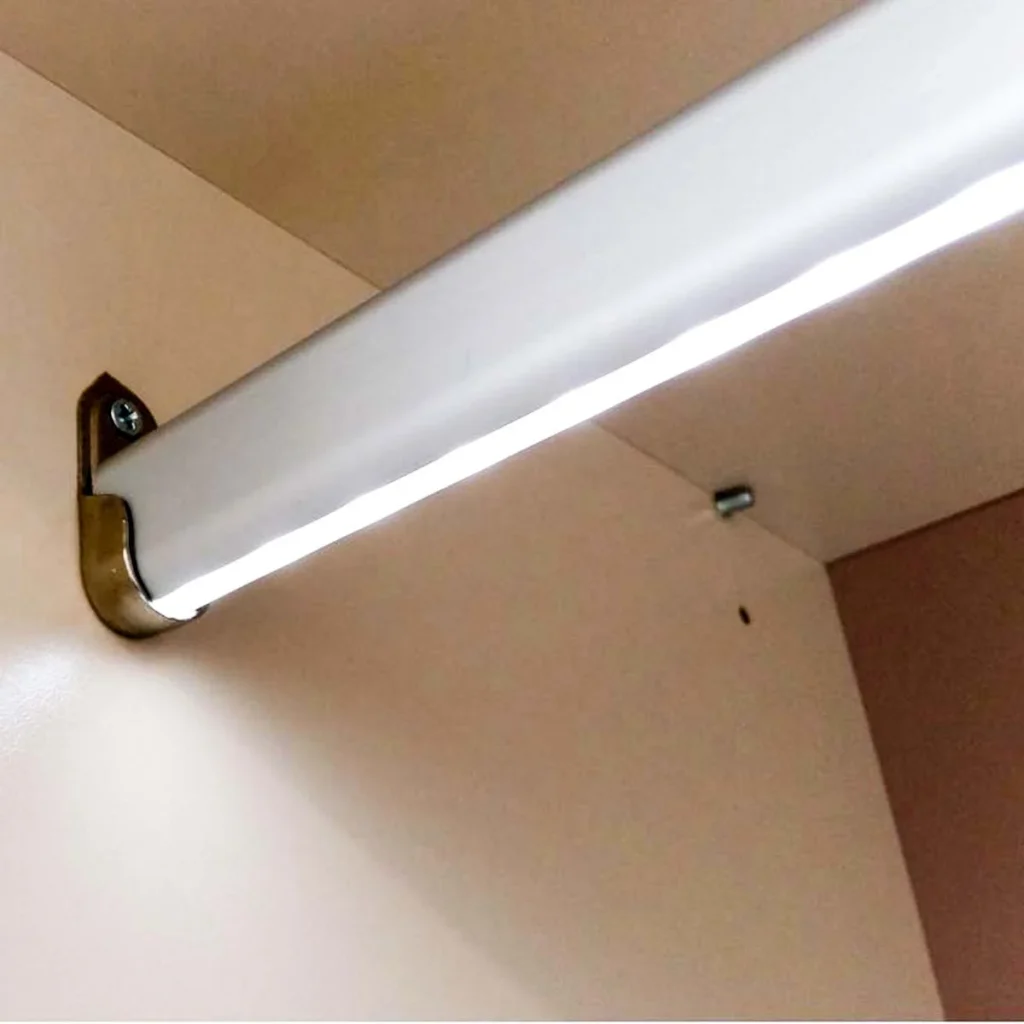 UP led gar.šipka-senzor 100