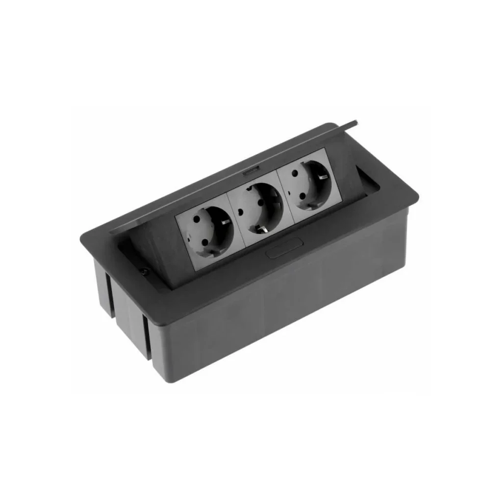 Utičnica SOFT 3xSchuco crna GTV