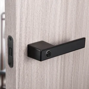 KV kvaka EP STRONG crna sa bravom