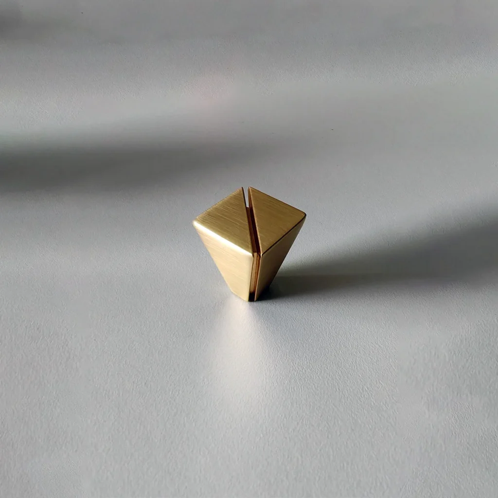 ORN D ruč.ZA30216 zlato EN